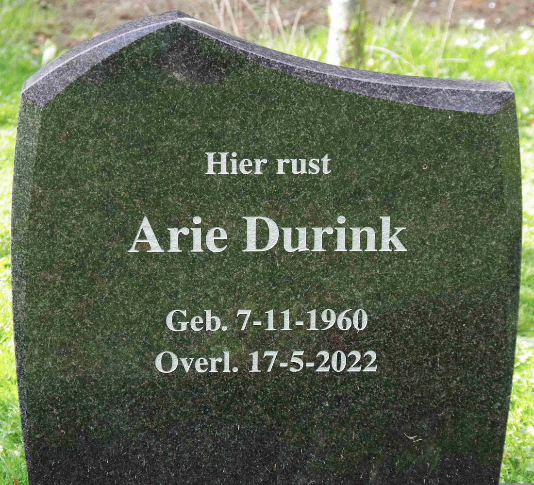 Het graf van Arie Durink