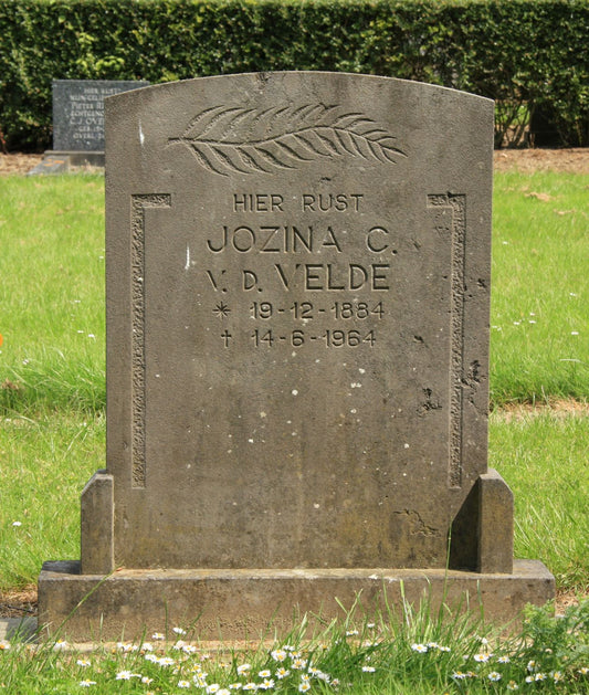 Het graf van Jozina Christina van de Velde