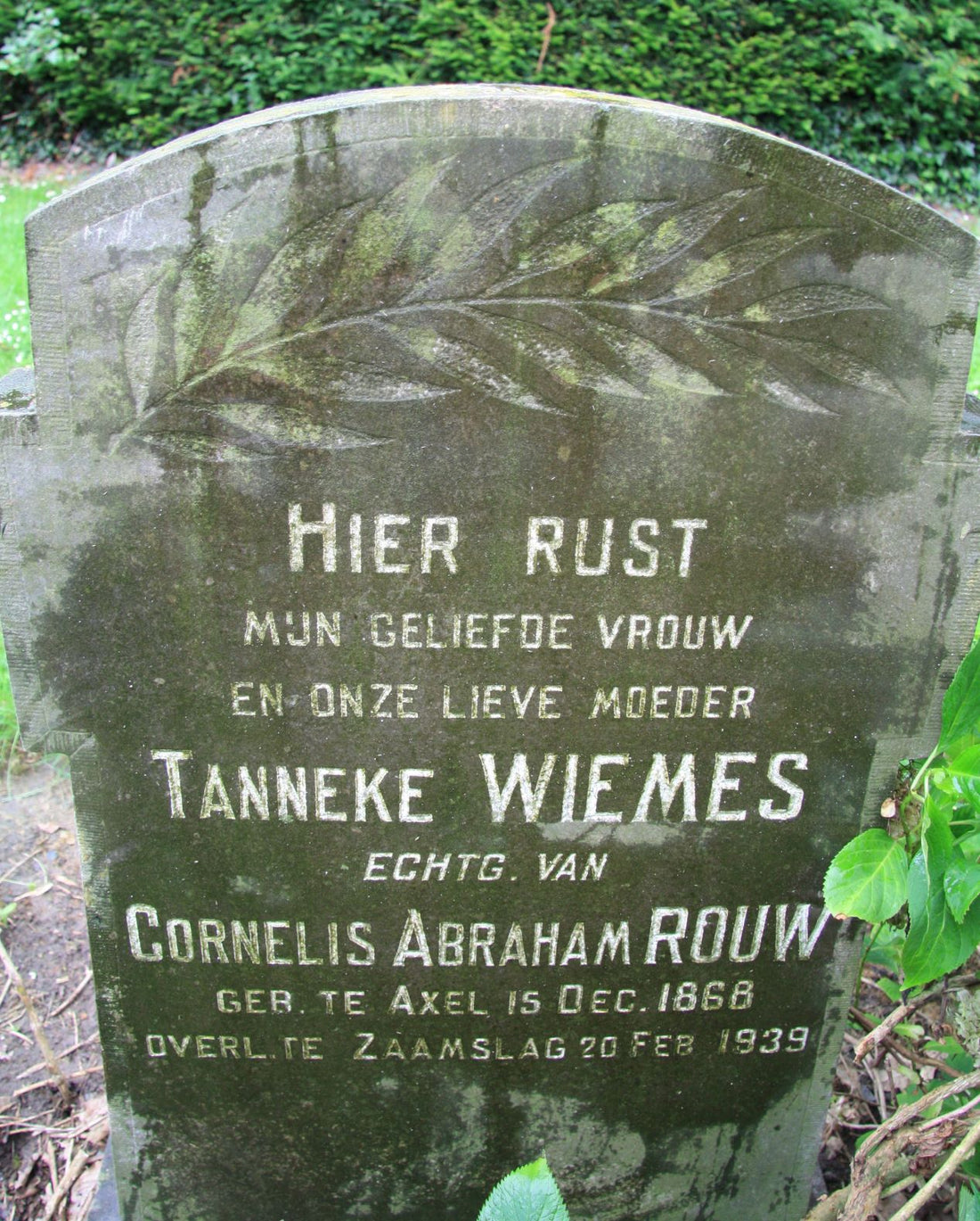 Het graf van Tanneke Wiemes