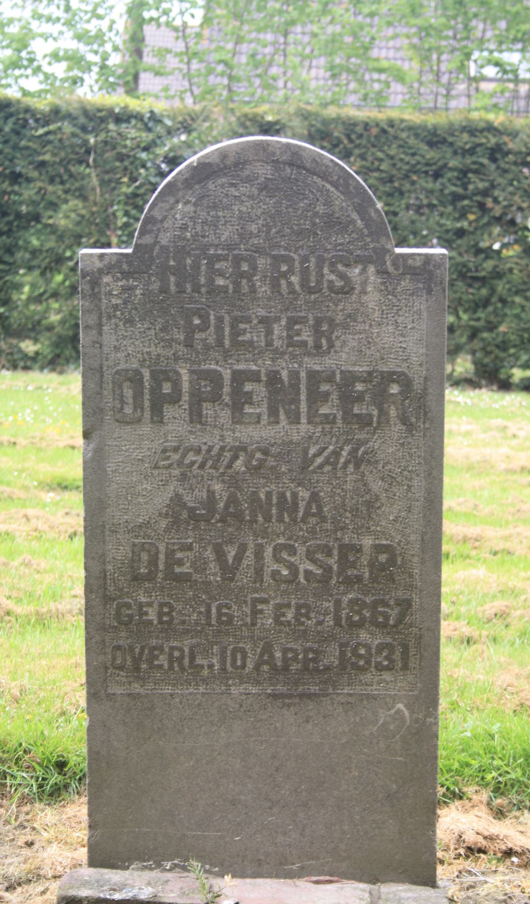 Het graf van Pieter Oppeneer