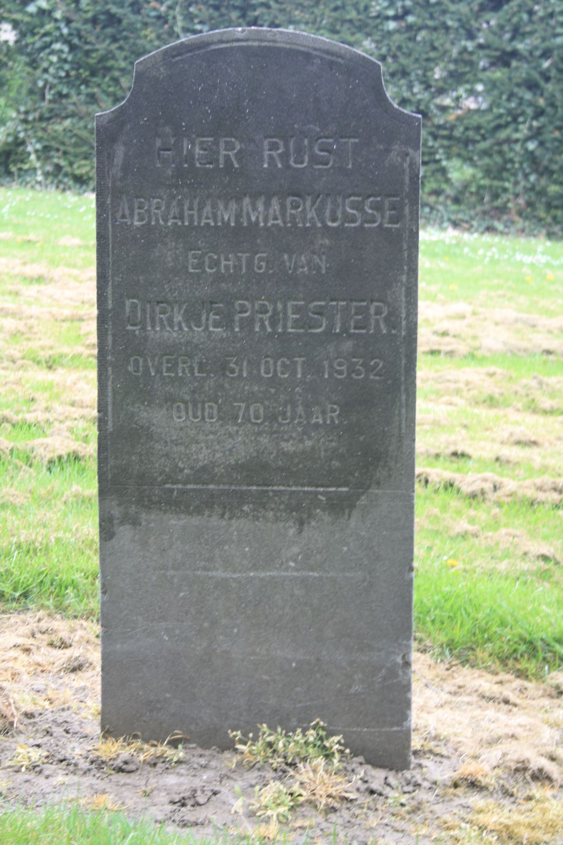 Het graf van Abraham Willem Markusse