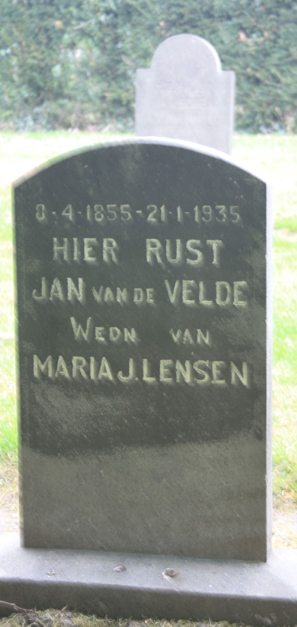 Het graf van Jan van de Velde