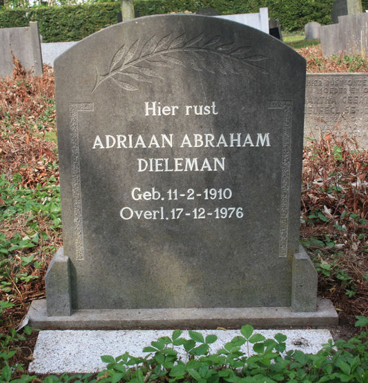 Het graf van Adriaan Abraham Dieleman