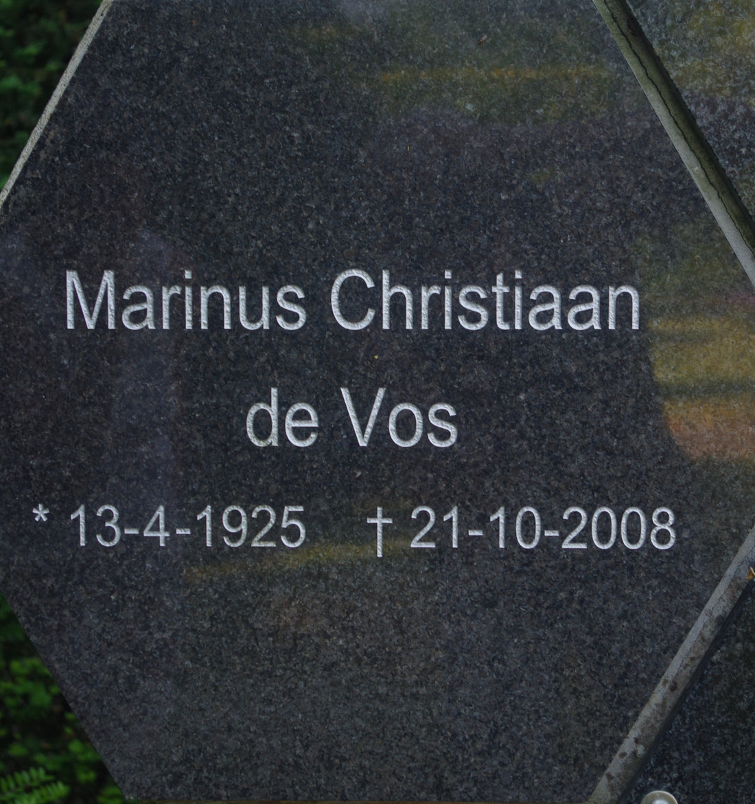 Het graf van Marinus Christiaan de Vos