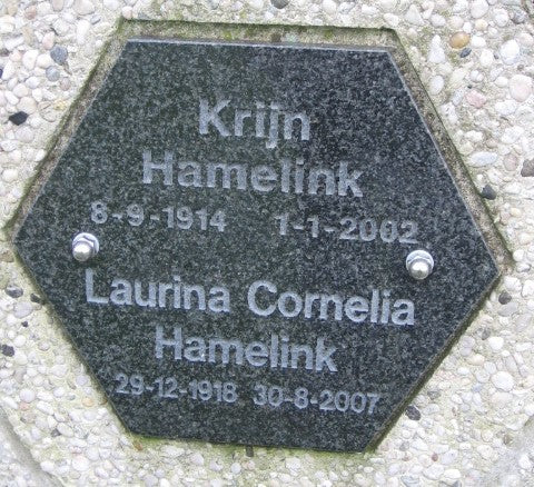 Het graf van Laurina Cornelia Hamelink