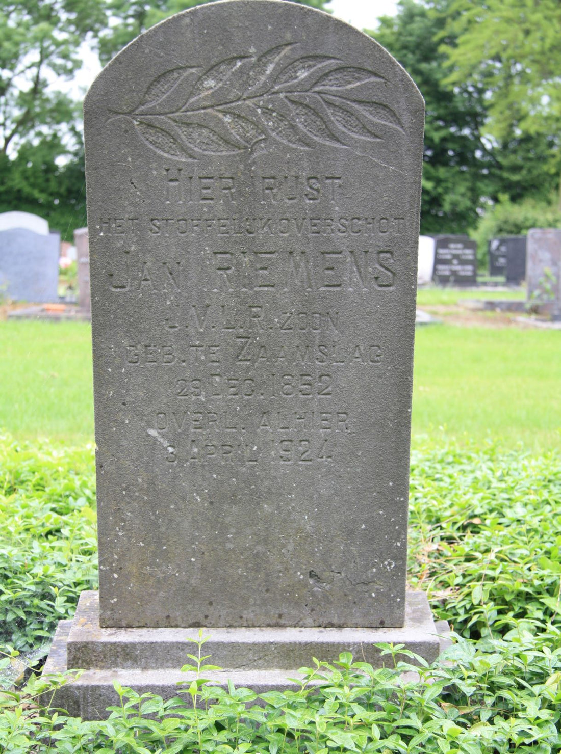 Het graf van Jan Riemens