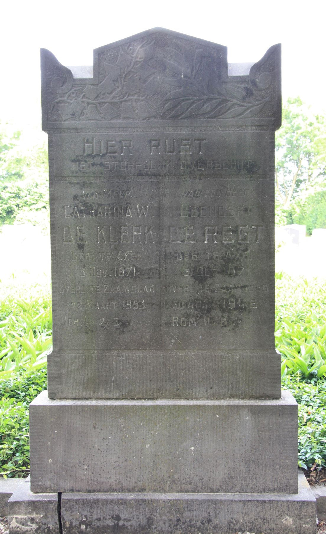 Het graf van Leendert de Regt