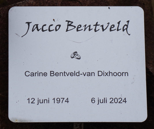 Het graf van Jacco Bentveld