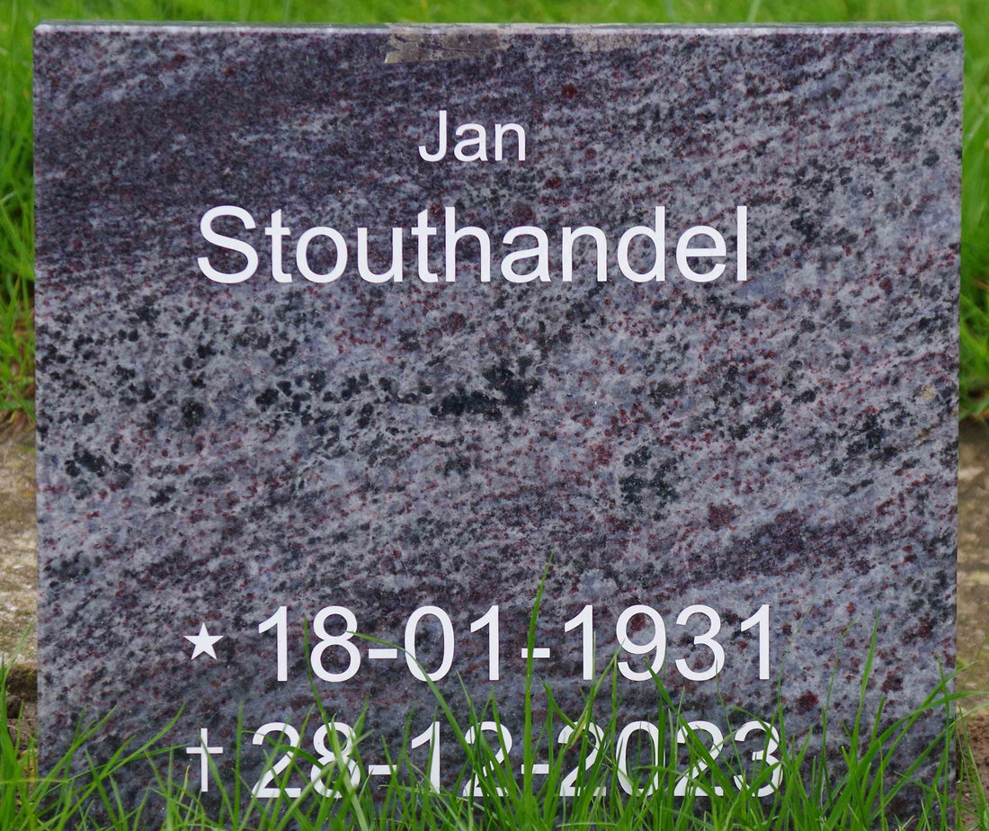 Het graf van Jan Stouthandel