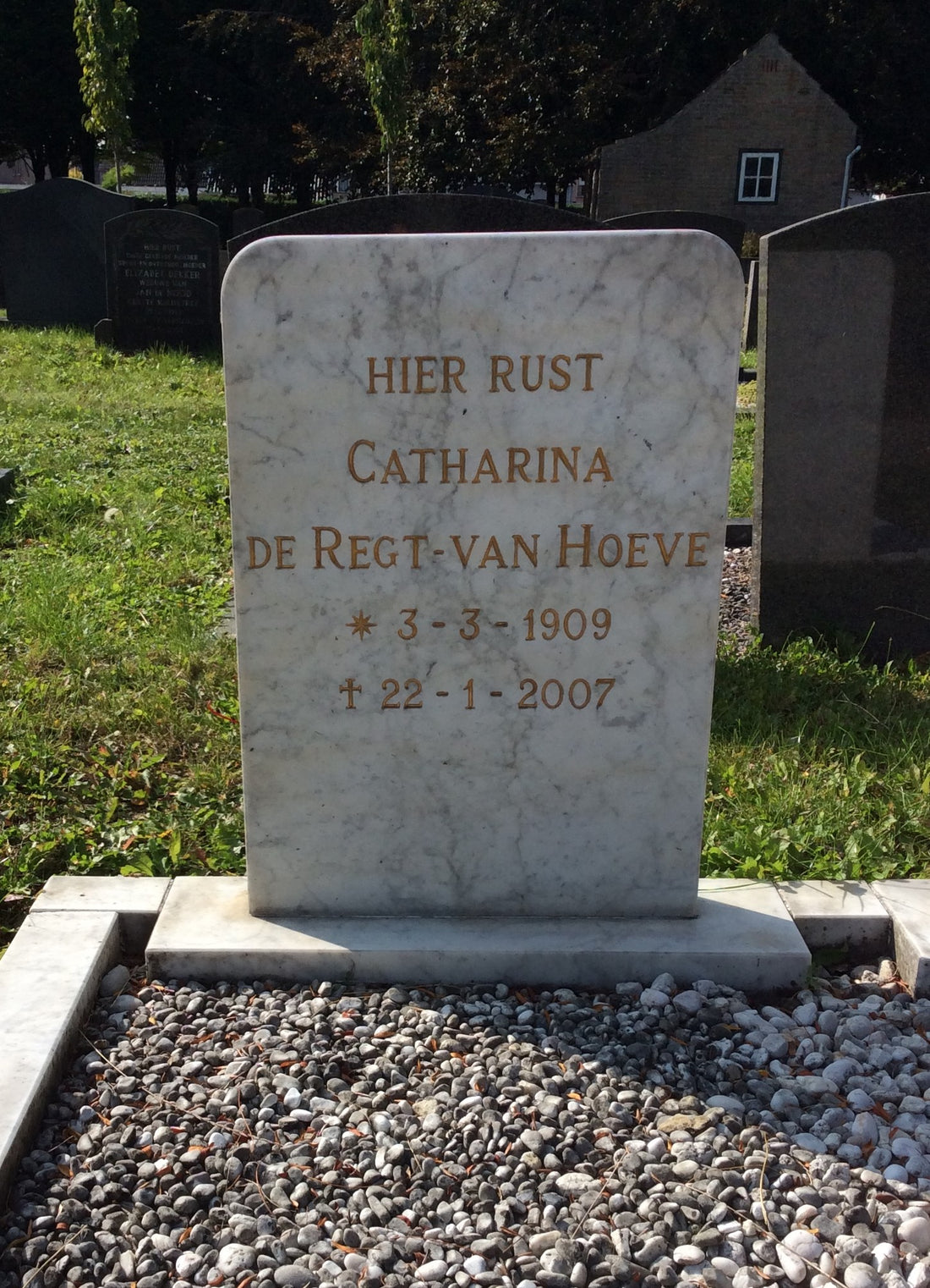 Het graf van Catharina de Regt-van Hoeve