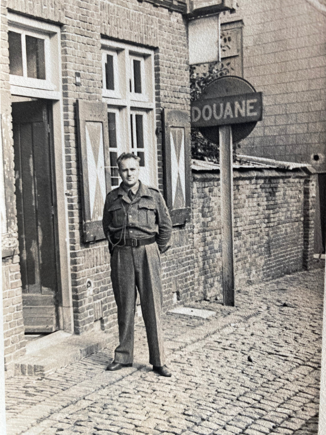 Onderduik op een kleine zolder: het verhaal van Leo Sülzle in Zaamslag
