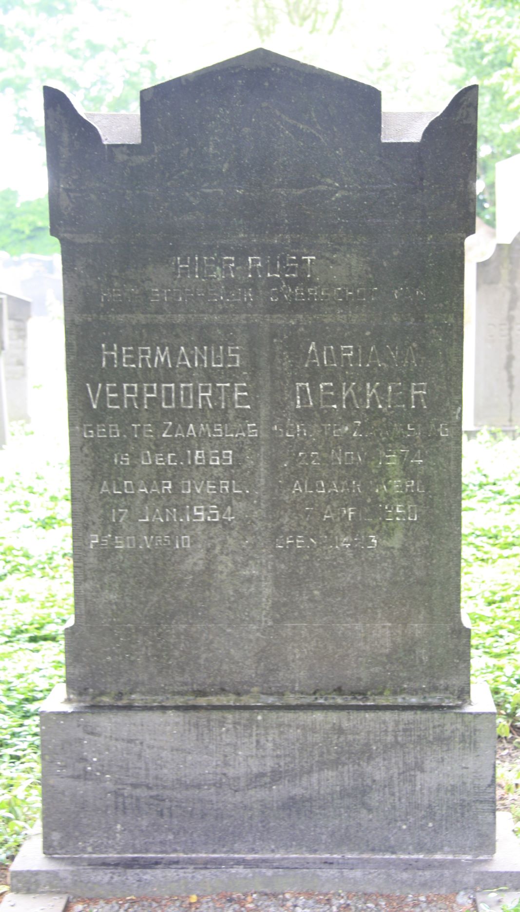 Adriana Dekker