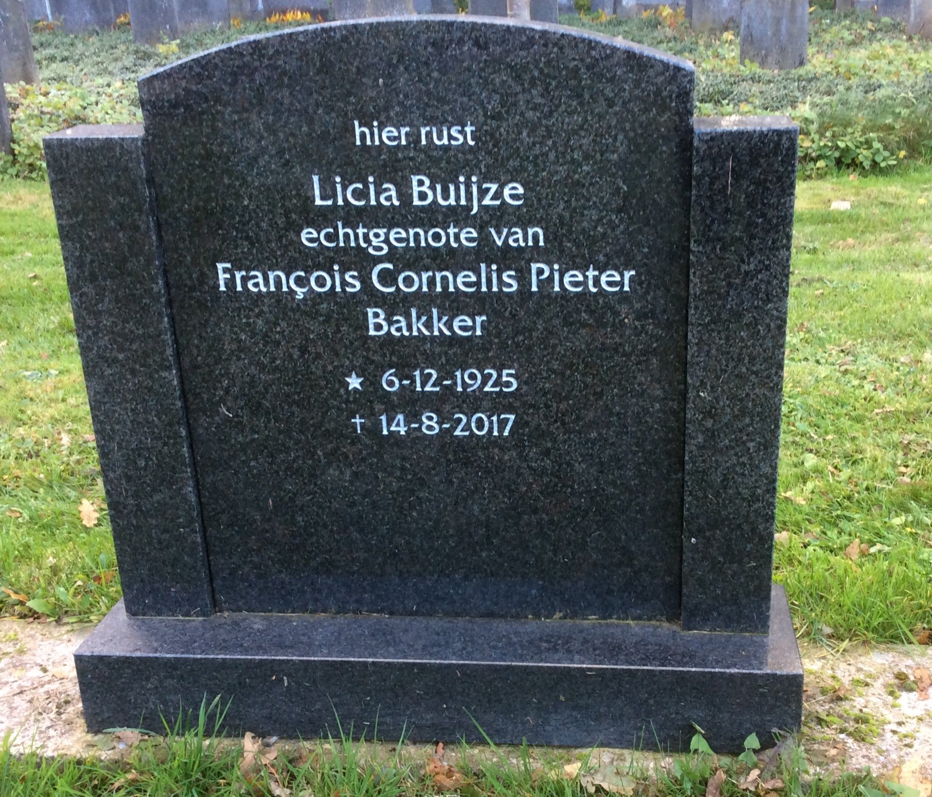 Licia Bakker-Buijze